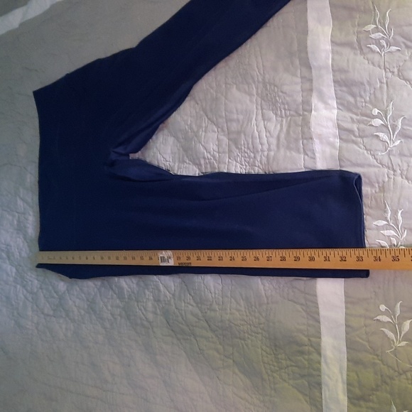 Blue Spanx leggings - Picture 2 of 4